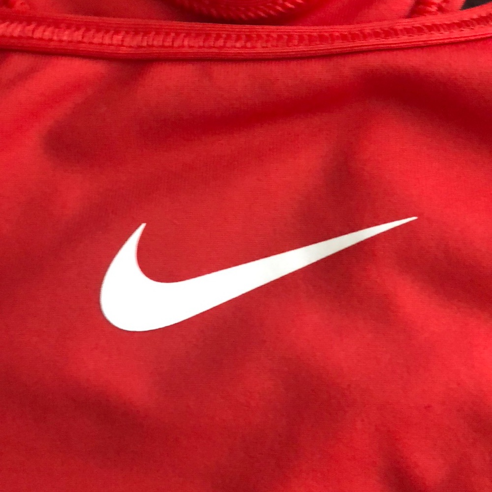 Nike Sports Bra - Picture 3 of 4